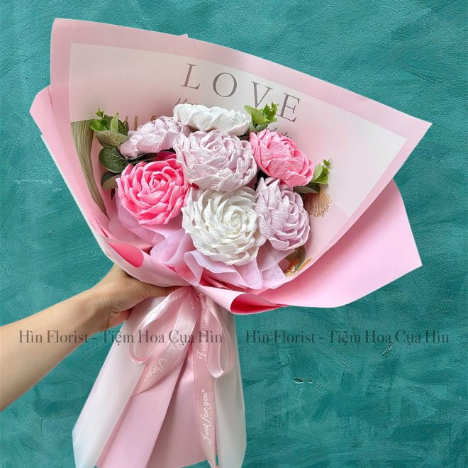 bó hoa giấy hồng tím nhạt