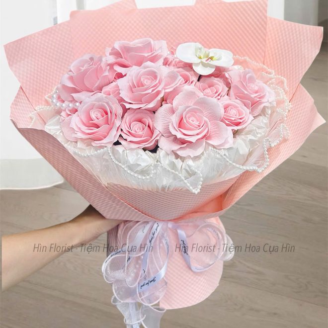 bó hoa hồng sáp mix lan