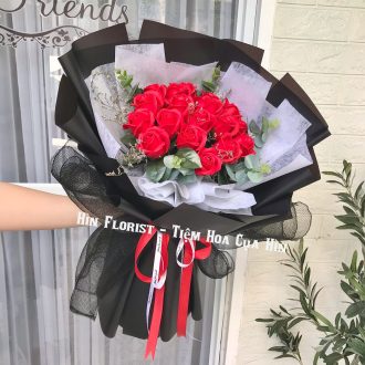 bó hoa sáp đỏ 18 bông