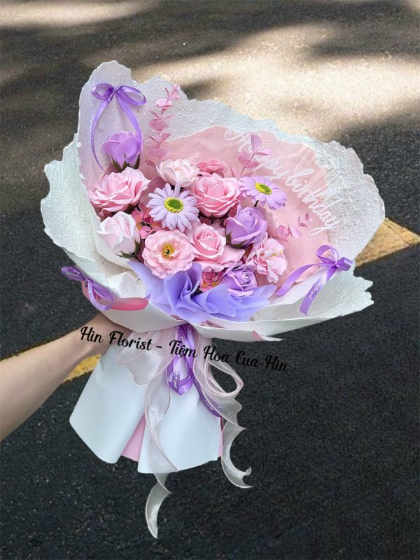 bó hoa sáp gói giấy xé