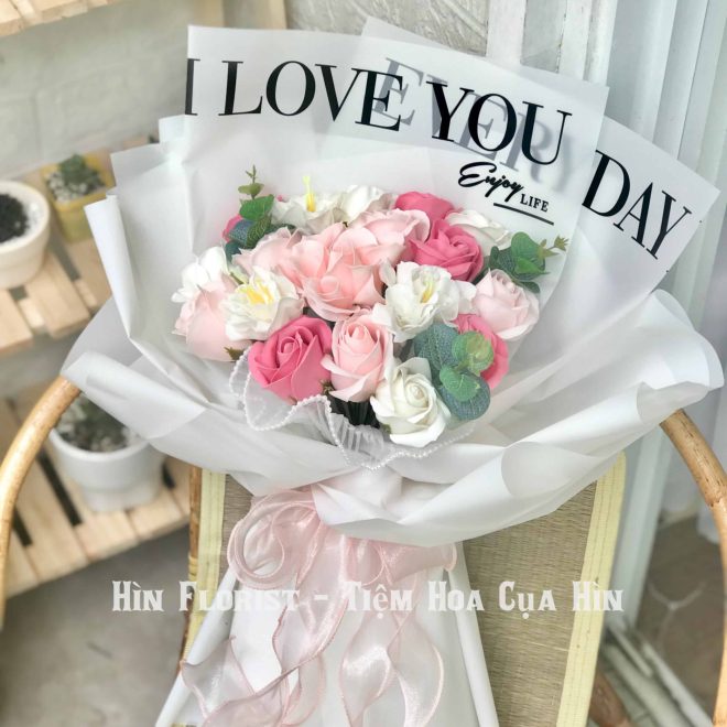 bó hoa sáp mix tone hồng
