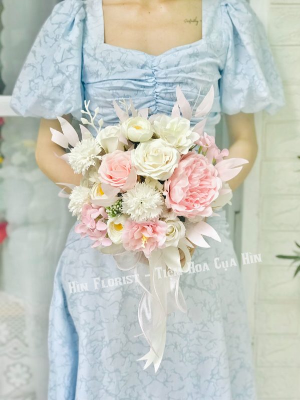 Hoa cưới sáp thơm trắng hồng