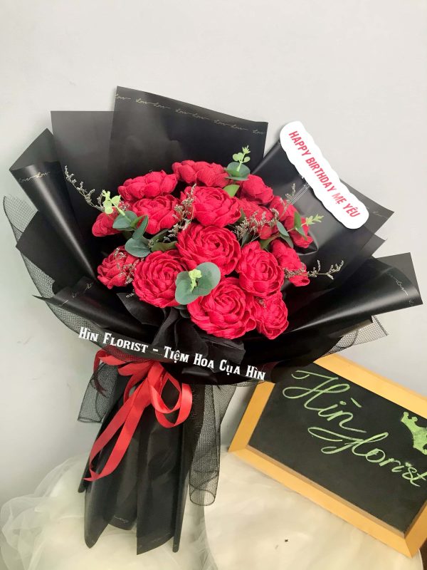 hoa giấy handmade đỏ