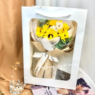 hoa sáp hướng dương kèm túi giấy