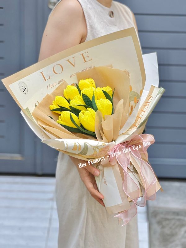 Hoa tulip giấy handmade vàng
