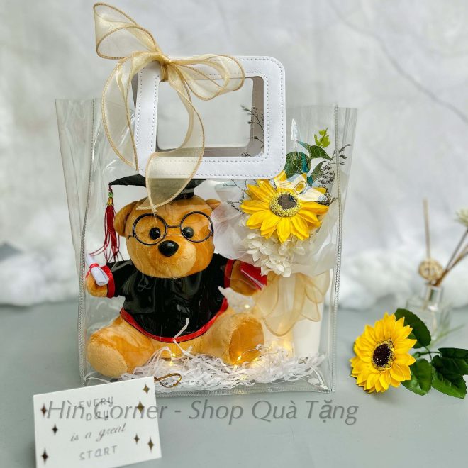 set quà hoa sáp gấu tốt nghiệp