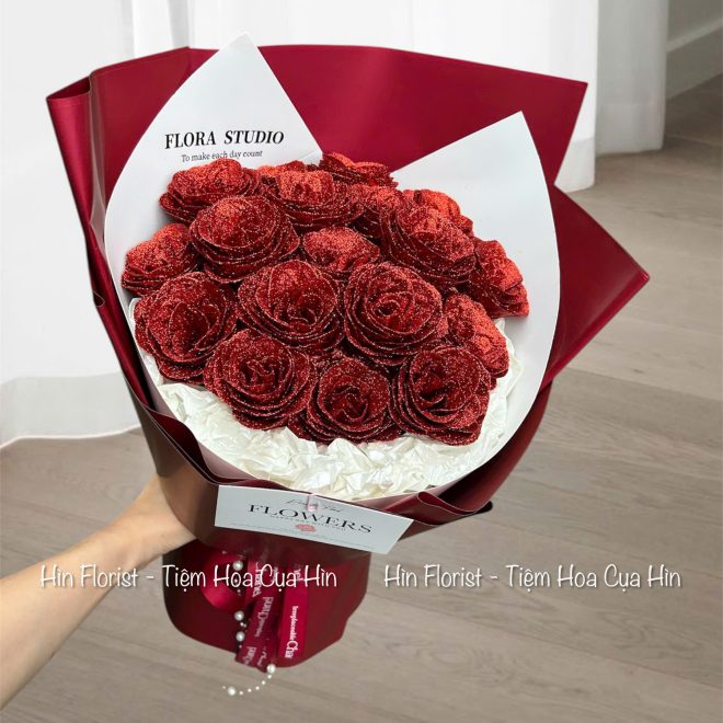 bó 18 hoa hồng nhũ đỏ