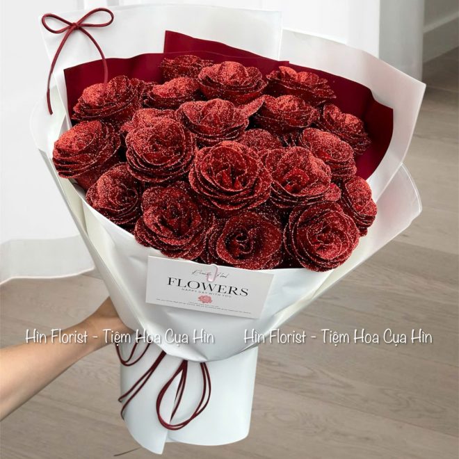 bó 22 hoa kim tuyến đỏ