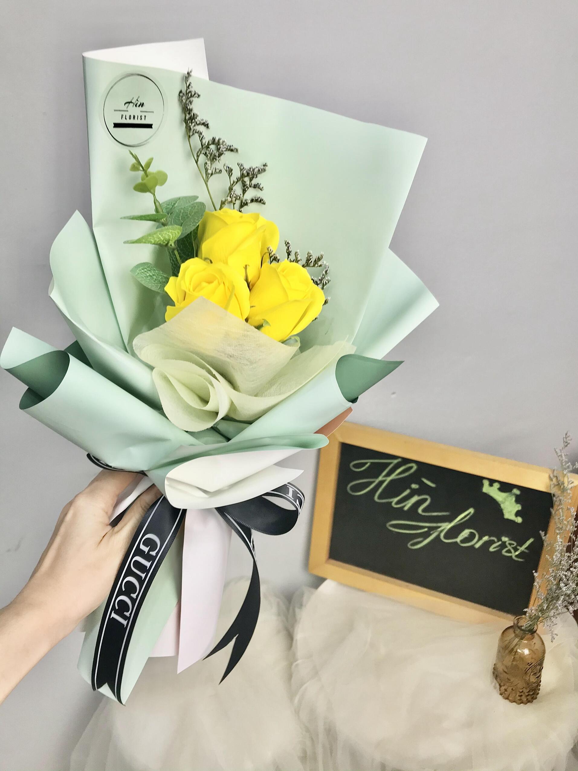 bó 3 hoa hồng sáp vàng bó 3 hoa hồng sáp vàng