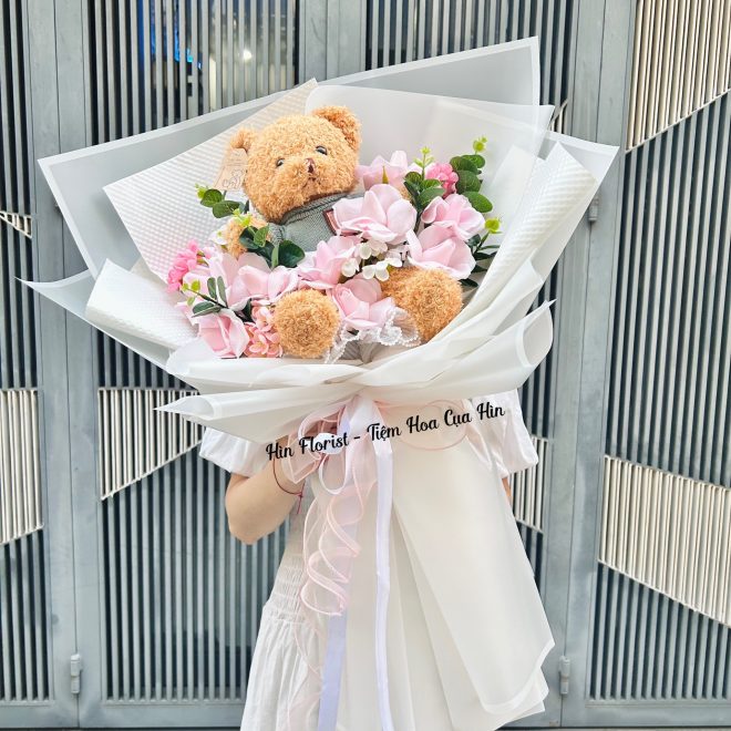 bó hoa sáp hồng gấu teddy